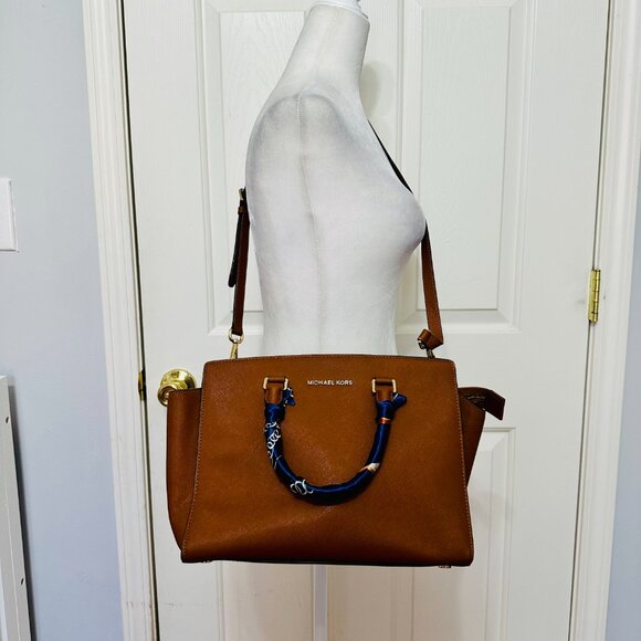 EUC MICHAEL KORS TWO-WAY SELMA CAMEL SAFFIANO LEATHER SATCHEL CROSSBODY BAG - Picture 2 of 16